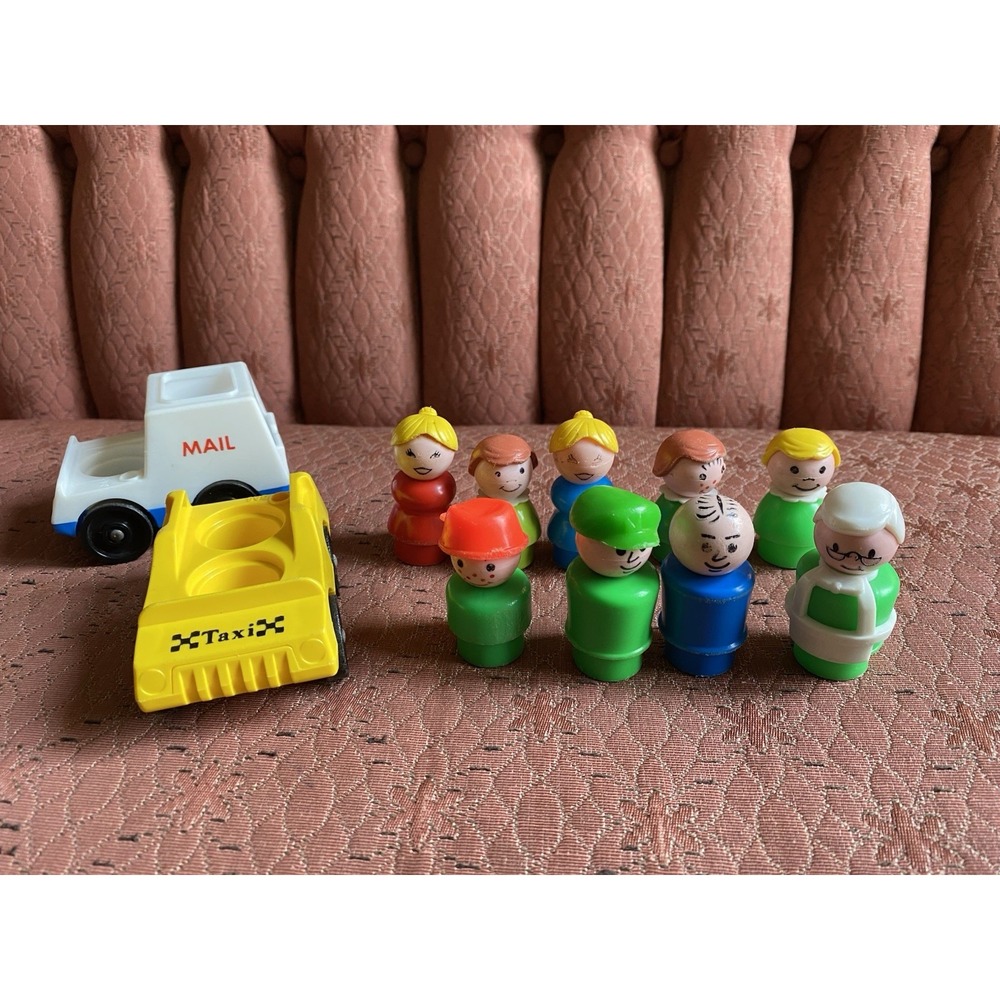 Fisher Price Little People Vehicles 11 Lot Taxi Mail toy car people figures s38